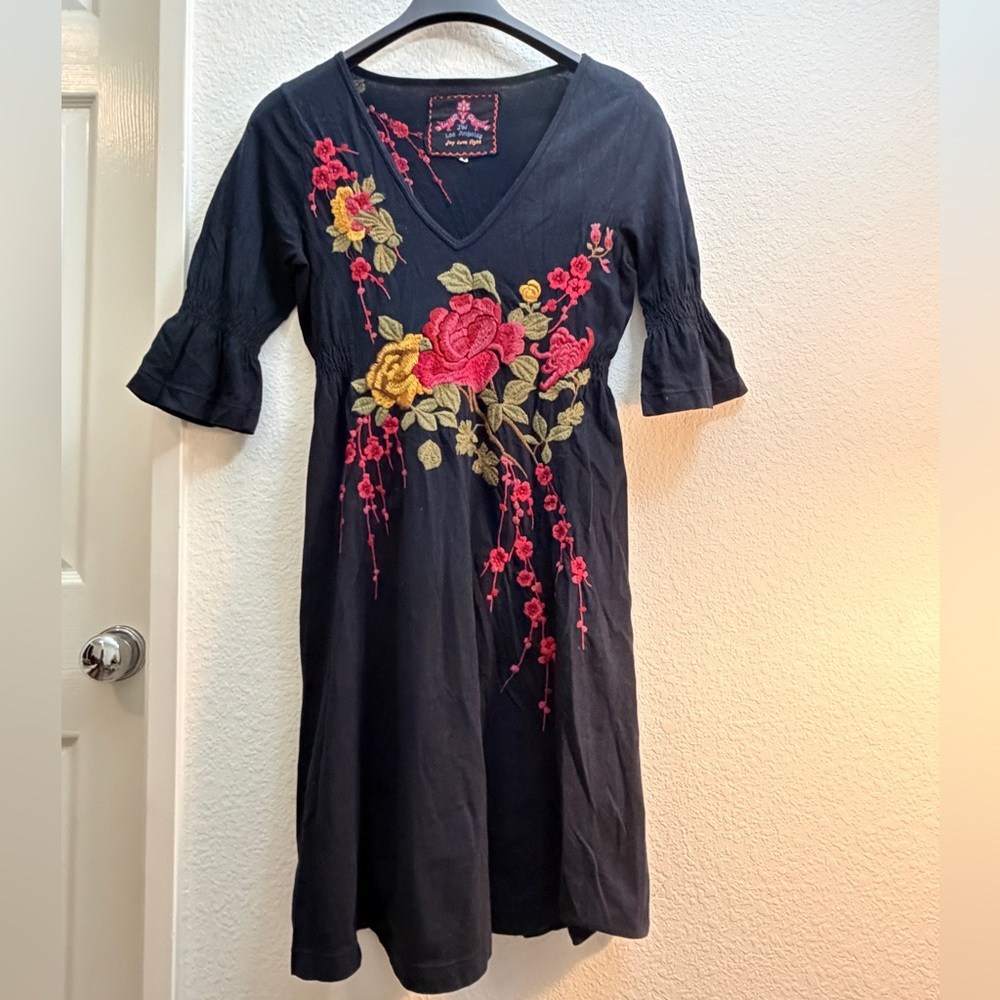 Embroidered Floral V-Neck Black Dress- JW Los Angeles